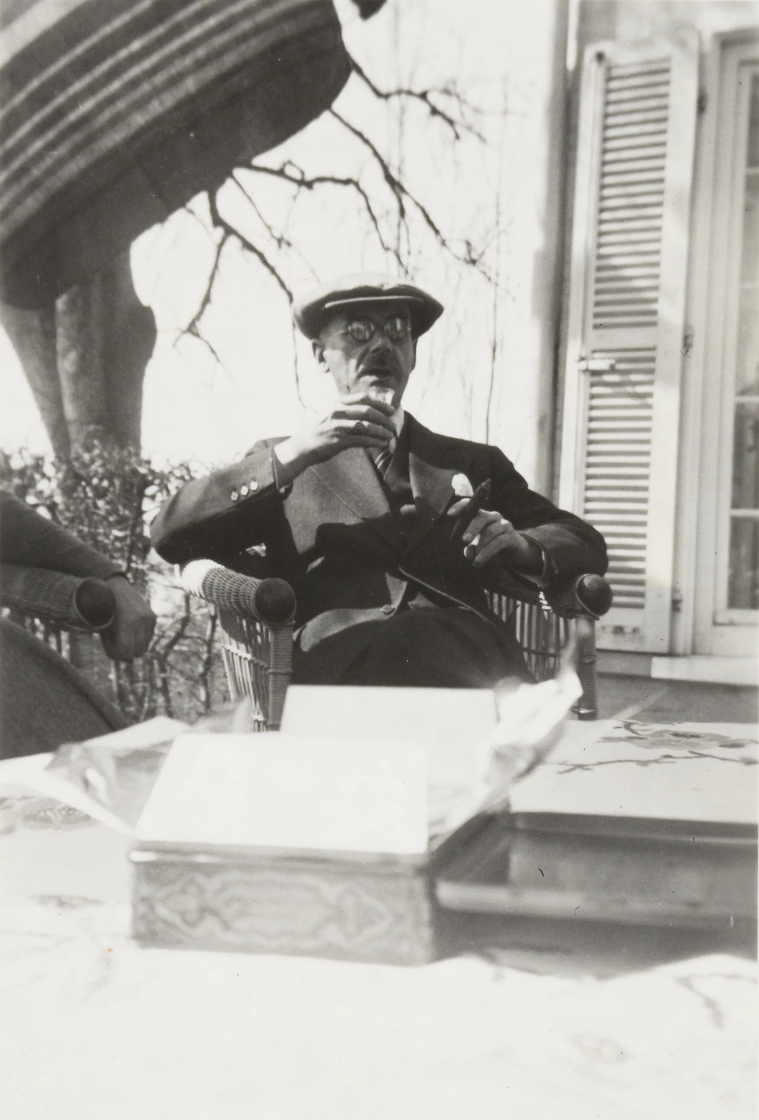 Thomas Mann in Küsnacht — ETH-Bibliothek Zürich, Thomas-Mann-Archiv / Fotograf: Unbekannt / TMA_0316